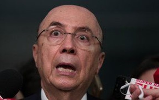 Conexão de R$ 180 milhões entre Meirelles e JBS faz dólar disparar