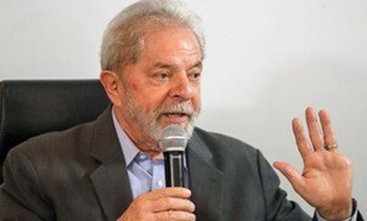 LULA_entrega_passaporte