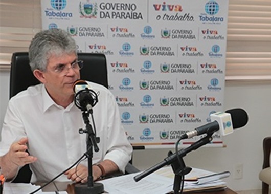 ricardo-no-programa-fala-governador_Secom-PB