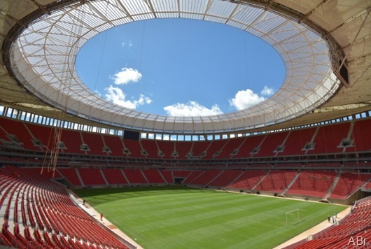 mane_garrincha_-_estadio_nacional_de_brasilia