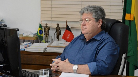 João Azevêdo_