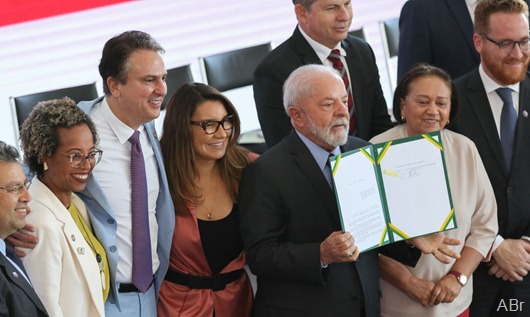 Lula_Escola Integral