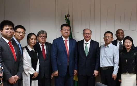 Azevêdo_Alckmin_chineses