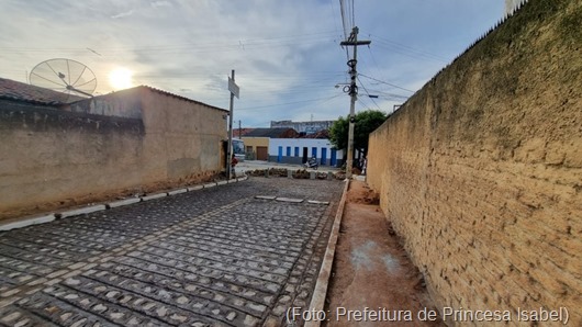 calçamento_Rua Feliciano Florêncio_PMPI