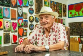 Morre aos 88 anos o xilogravurista pernambucano J. Borges