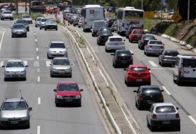 Boleto do IPVA de placa com final 9 deve ser pago até segunda-feira (30) para garantir desconto de 10%