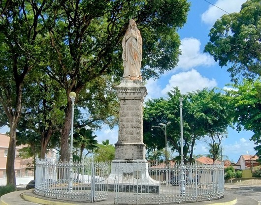 monumento de Nossa Senhora de Lourdes