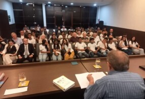 Intelectuais e estudantes participam de seminário da Fundação Casa de José Américo